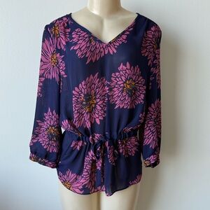 Banana Republic Floral Navy and Pink Women's Tie Front Long Sleeve Rayon Top M
